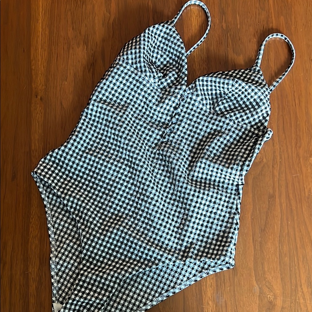 YSE PARIS one piece swimsuit - Picture 2 of 7